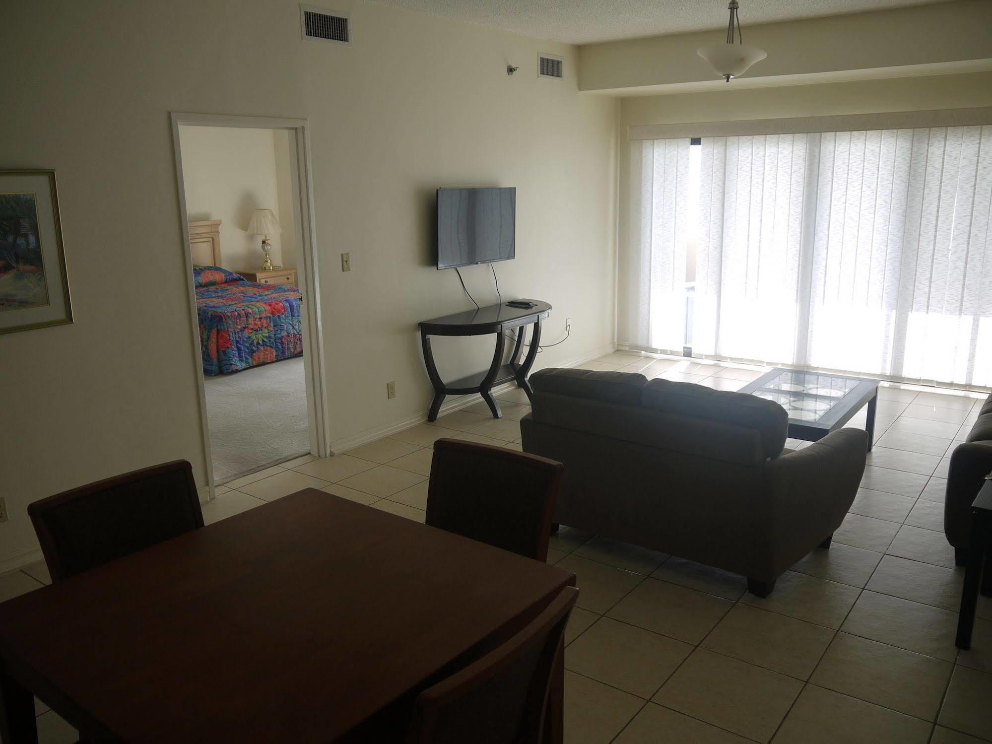 Aquarius Beach Tower Susupe Екстериор снимка