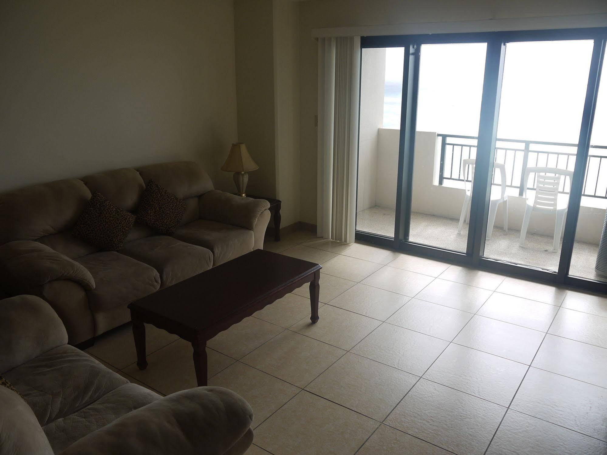 Aquarius Beach Tower Susupe Екстериор снимка