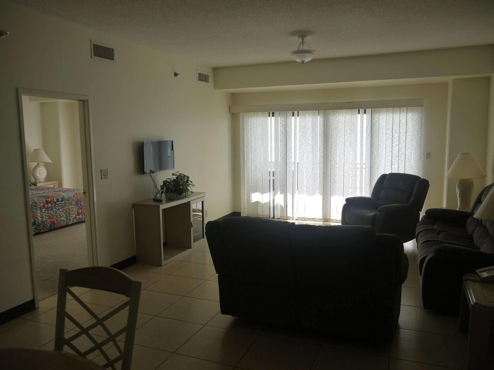 Aquarius Beach Tower Susupe Екстериор снимка