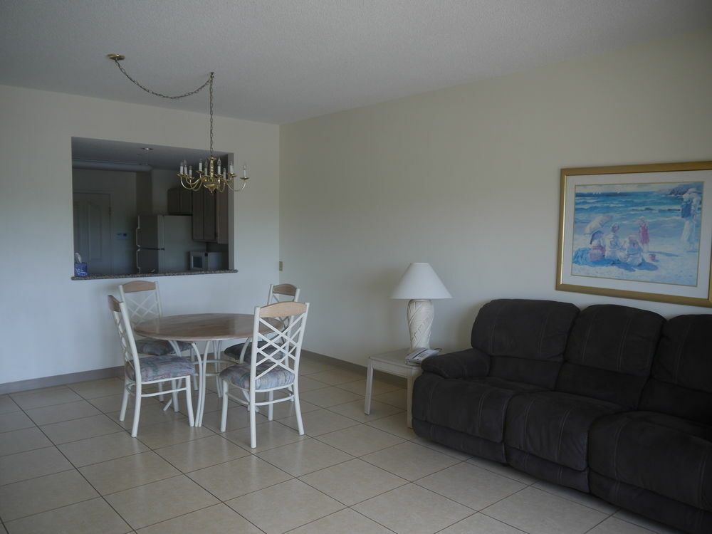 Aquarius Beach Tower Susupe Екстериор снимка